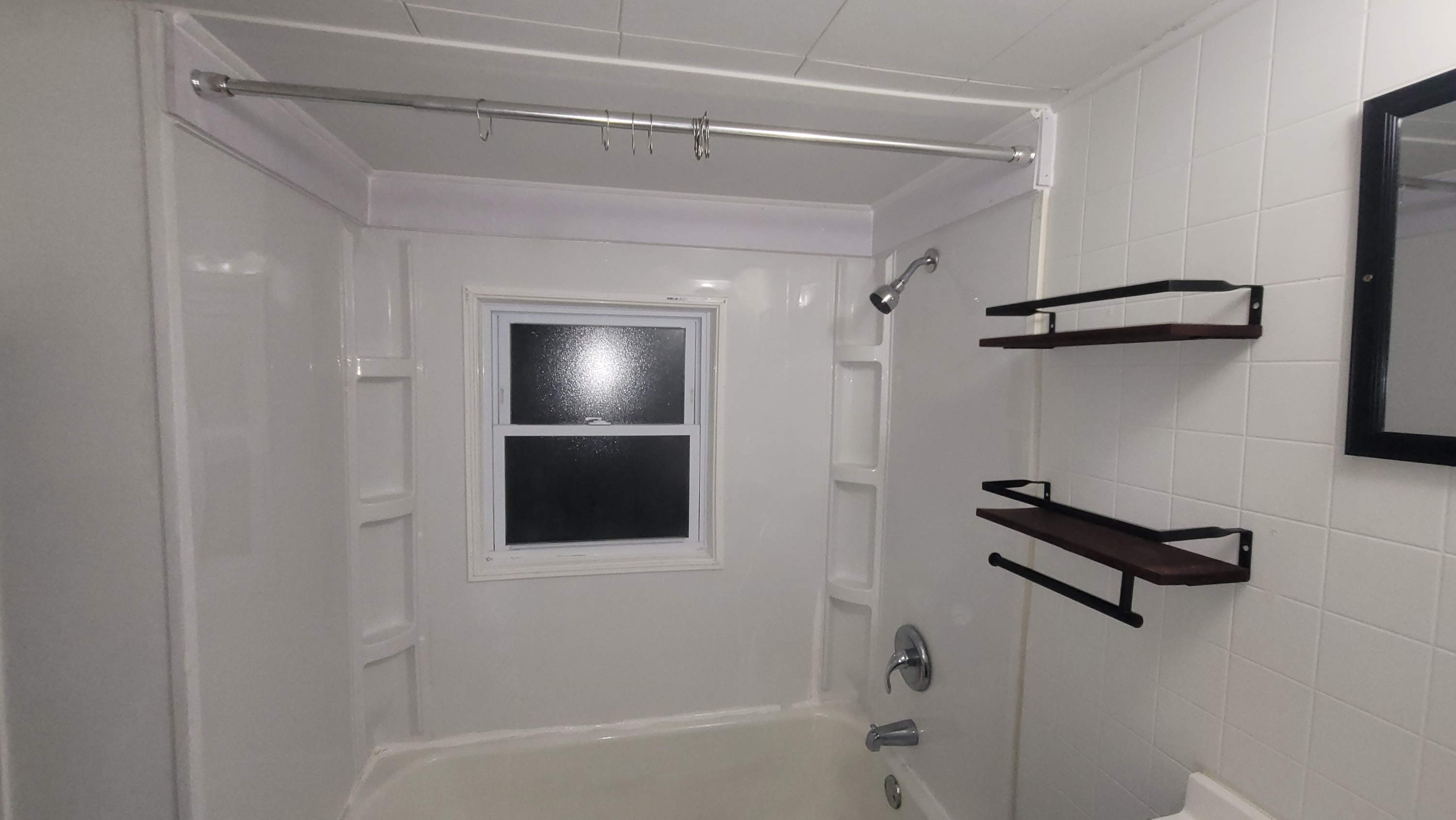 2001 Hall St. Apt. C